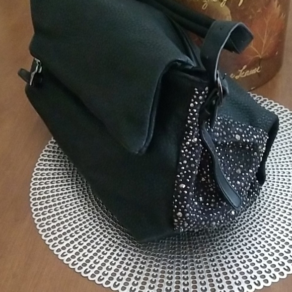 Purse - Picture 3 of 4